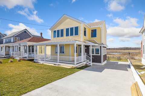 347 Webhannet Drive, Wells, ME 04090