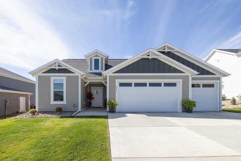 225 Isaac St., Rapid City, SD 57703