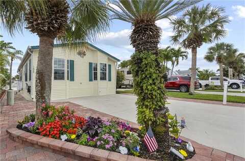 1022 Silver Lakes, NAPLES, FL 34114