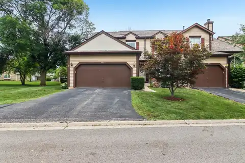 292 Ascot Lane, Streamwood, IL 60107