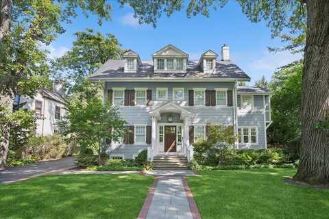 519 Cedar Street, Winnetka, IL 60093