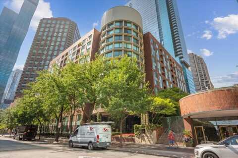440 N McClurg Court, Chicago, IL 60611