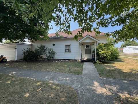401 Adams Street, Humboldt, IL 61931
