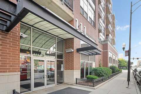 111 S MORGAN Street, Chicago, IL 60607