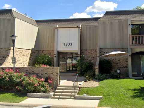7303 Grand Avenue, Downers Grove, IL 60516