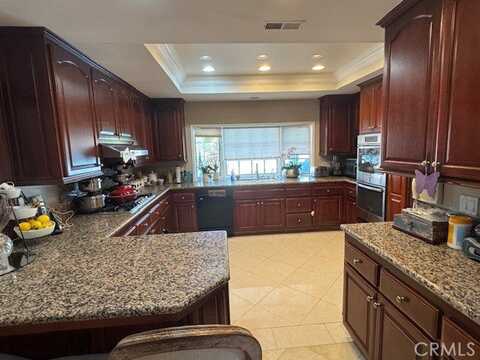 10821 Vida Way, Villa Park, CA 92861