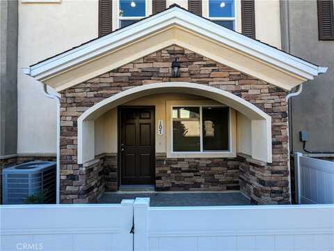 8813 gallatin road, Pico Rivera, CA 90660
