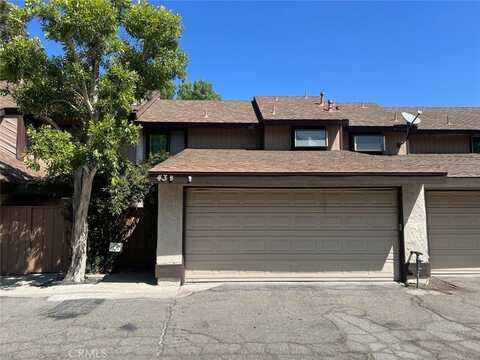 24843 Apple Street, Newhall, CA 91321
