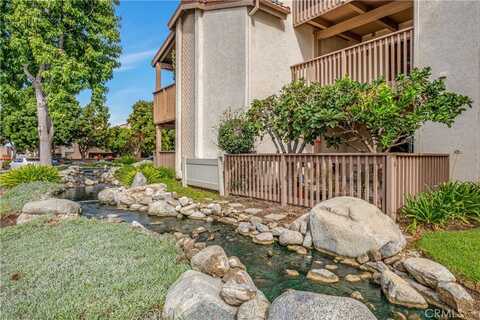 16581 Grunion Lane, Huntington Beach, CA 92649