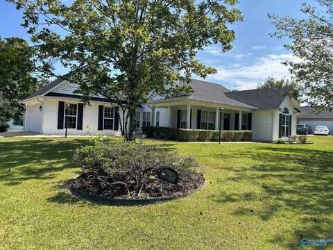 100 Cypress Circle, Albertville, AL 35950