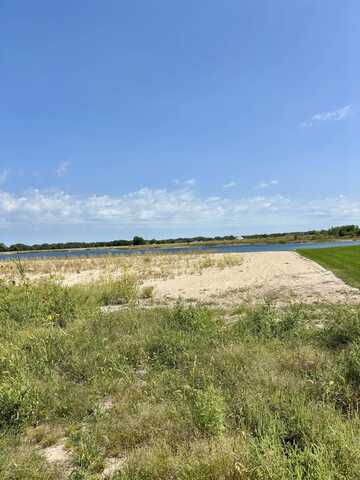 1607 Miles Dr, Norfolk, NE 68701