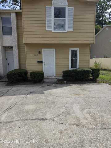 4649 BARNES Road S, Jacksonville, FL 32207