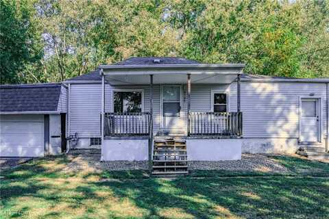6198 Hillford Alley NE, Canton, OH 44721