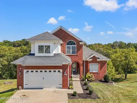 304 Blue Spruce Dr, Frankfort, KY 40601