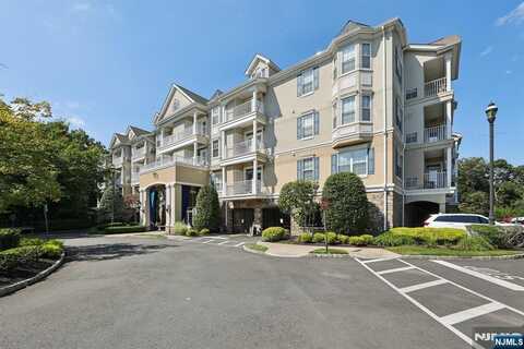 175 Rochelle Avenue 222, Rochelle Park, NJ 07662