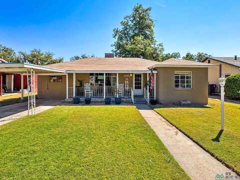 1010 N Howard Street, Carlsbad, NM 88220