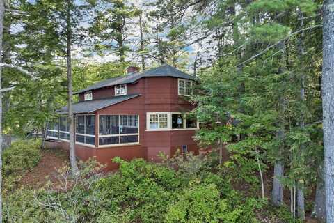 46 Laurel Island Lane, Holderness, NH 03227