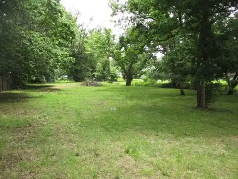 805 I NW, Miami, OK 74354