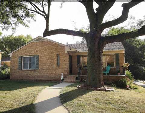 2500 JACKSON ST, Sioux City, IA 51104