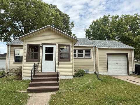 125 E 31st Street, South Sioux City, NE 68776