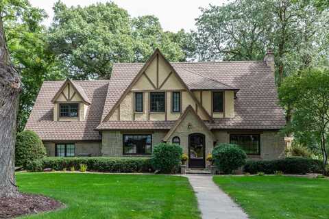 4200 Country Club Blvd, Sioux City, IA 51104