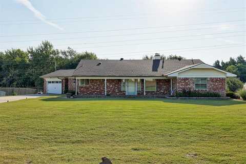 3708 NE Kings Row, Forest Park, OK 73121