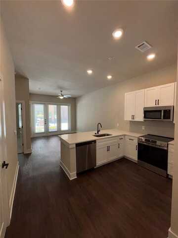 111 Town Place, Fairview, TX 75069