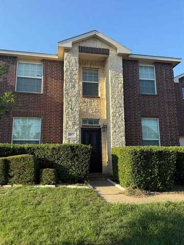 2833 Shoreline Way, Lewisville, TX 75056
