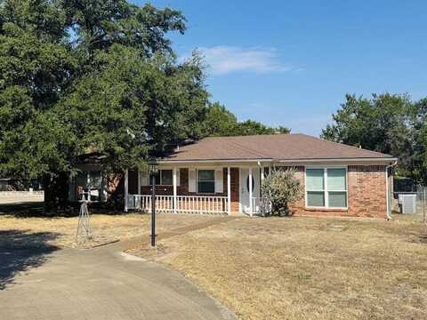 912 Woodview Drive, Granbury, TX 76048