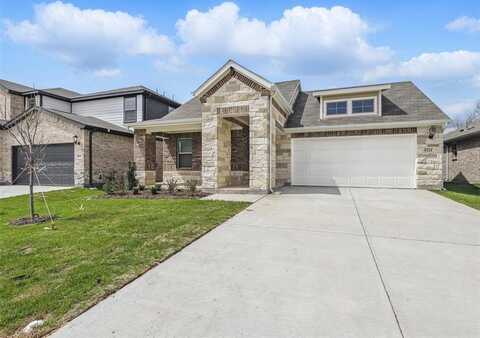 9224 Horse Herd Drive, Fort Worth, TX 76036
