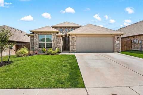 809 Long Iron Drive, Fort Worth, TX 76108