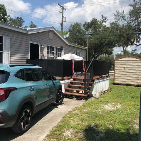 10306 Bunk House Lane, Thonotosassa, FL 33592