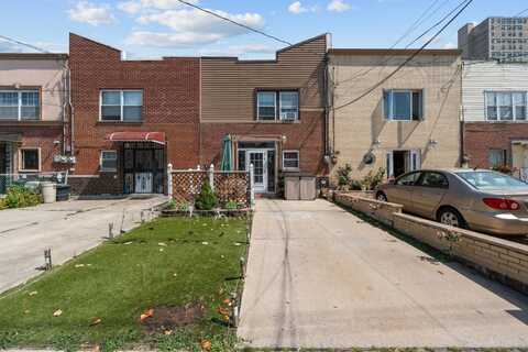 2717 W 36th St, Brooklyn, NY 11224
