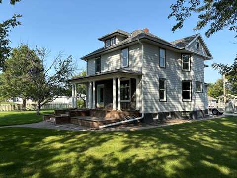 501 N. Garfield St., Stuart, NE 68780