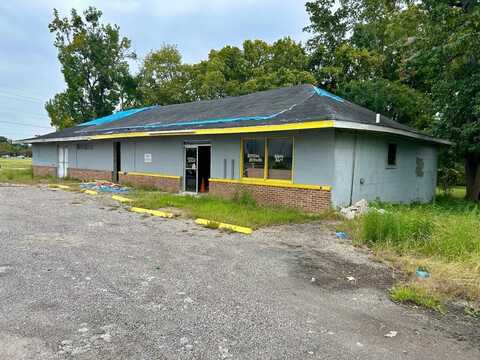 516 Montgomery St, Marion, SC 29571