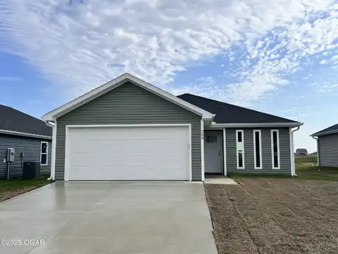 200 Eagle Edge Drive, Duenweg, MO 64841