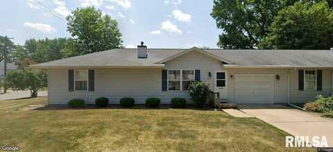 700 W Dorlan Avenue, Springfield, IL 62702