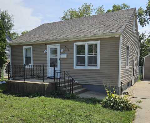 519 RENROSE, LOVES PARK, IL 61111