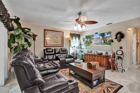 4739 NW 3rd Ct, Deerfield Beach, FL 33442