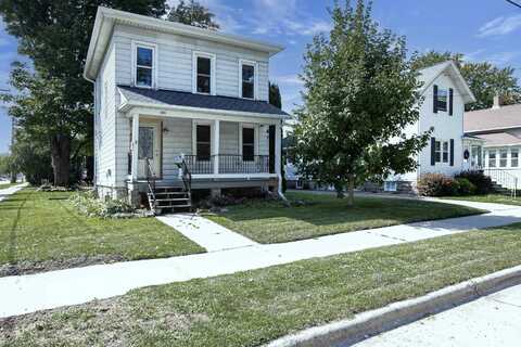 101 W 14TH Avenue, OSHKOSH, WI 54902
