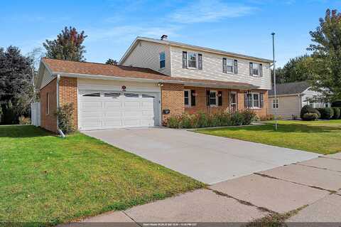 876 W 19TH Avenue, OSHKOSH, WI 54902