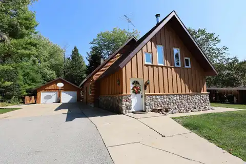 12244 LEOS Road, SURING, WI 54174