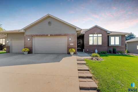 7517 W 15 St, Sioux Falls, SD 57106