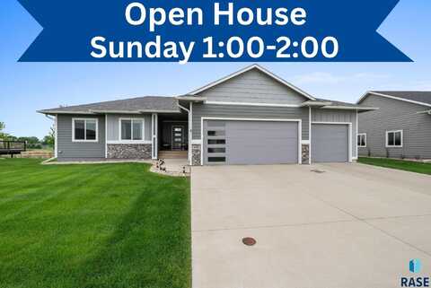 935 N Spencer Ln, Tea, SD 57064