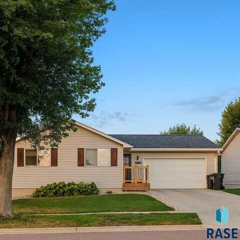 4205 N Alaska Ave, Sioux Falls, SD 57107