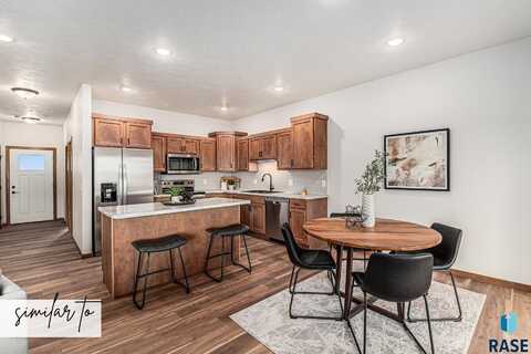 9209 W 43rd St, Sioux Falls, SD 57106
