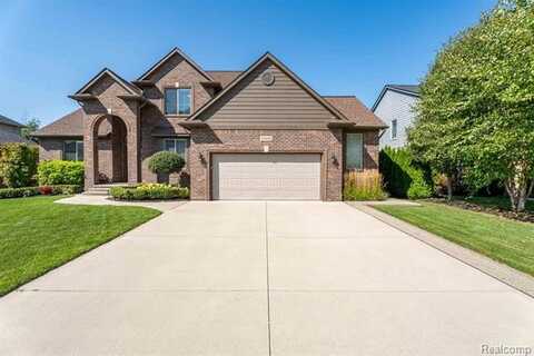 50093 Oakbrooke Drive, New Baltimore, MI 48047