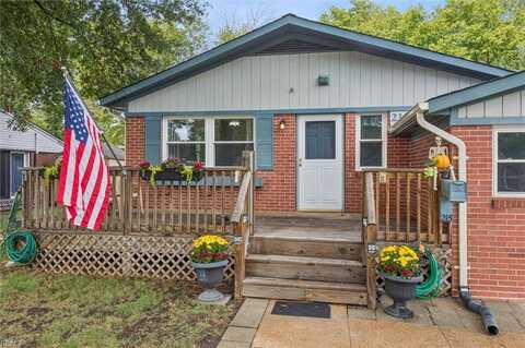 215 Belray Drive, Newport News, VA 23601