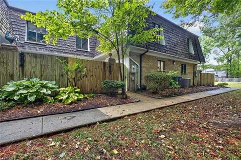 1607 Ocean Lakes Court, Virginia Beach, VA 23454