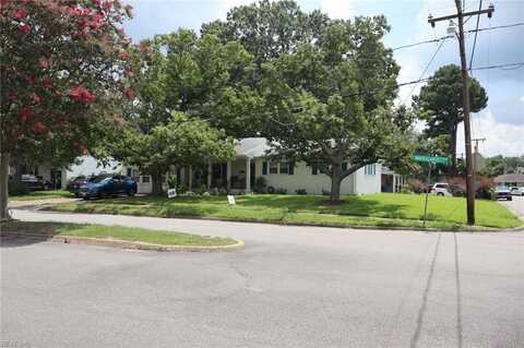 208 Narragansett Drive, Virginia Beach, VA 23462